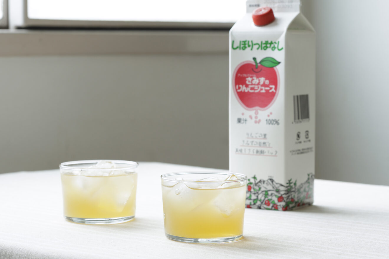 さみずのりんごジュース 1000ml | 坂ノ途中Onlineshop | 出会う