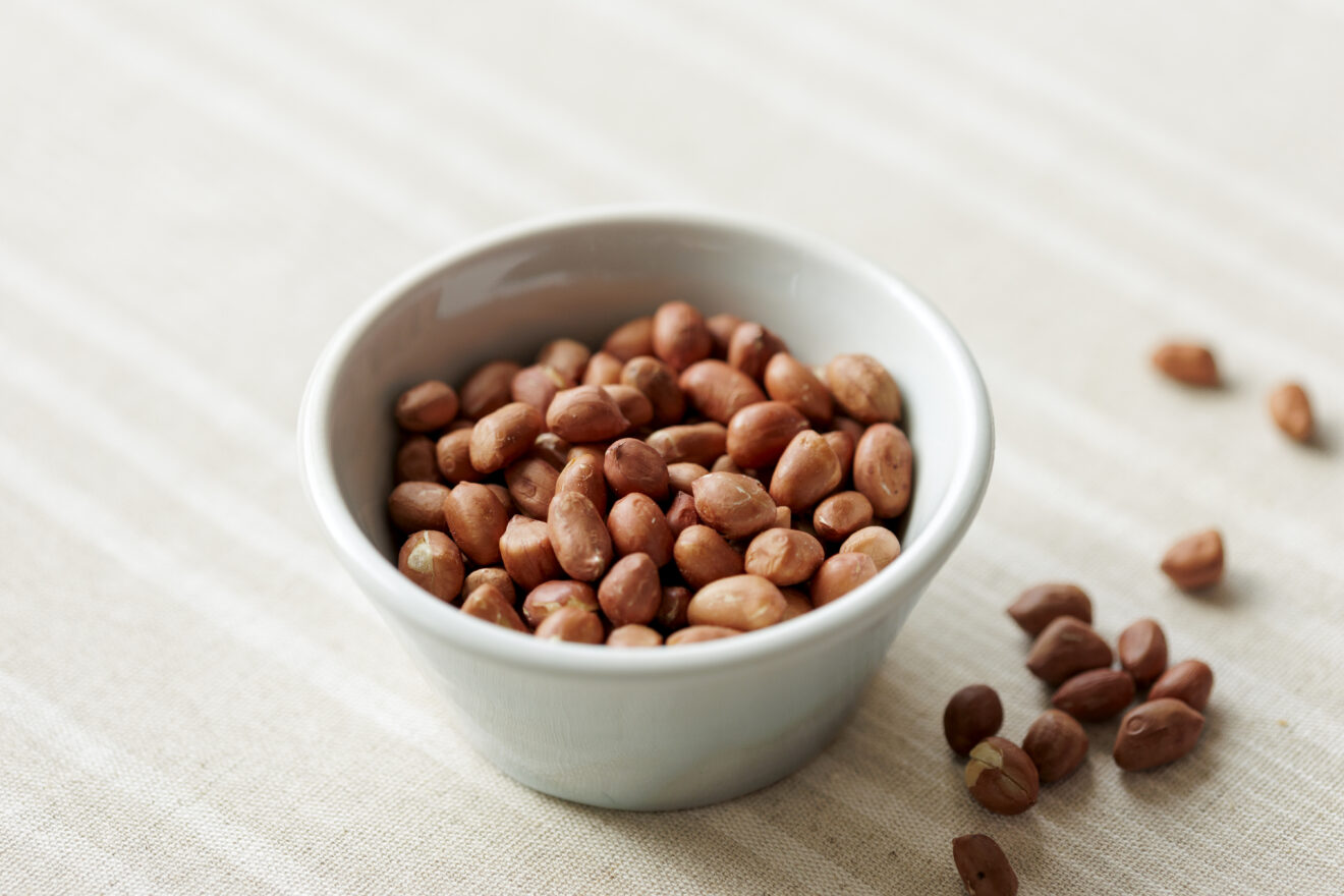 焙煎ピーナッツ 130g | 坂ノ途中Onlineshop | 出会う、味わう、季節の