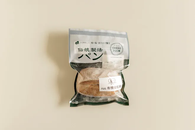 OHESO PANのちいさなカンパーニュ（全粒粉／いちじく＆はちみつ）